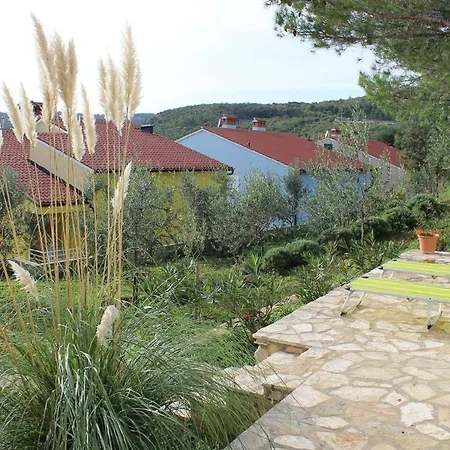 Fuer 3 Personen Ca 27 Qm In Rabac, Istrien Bucht Von Rabac